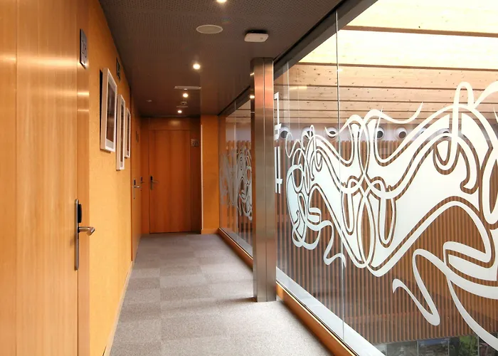 Ele Enara Boutique バリャドリド